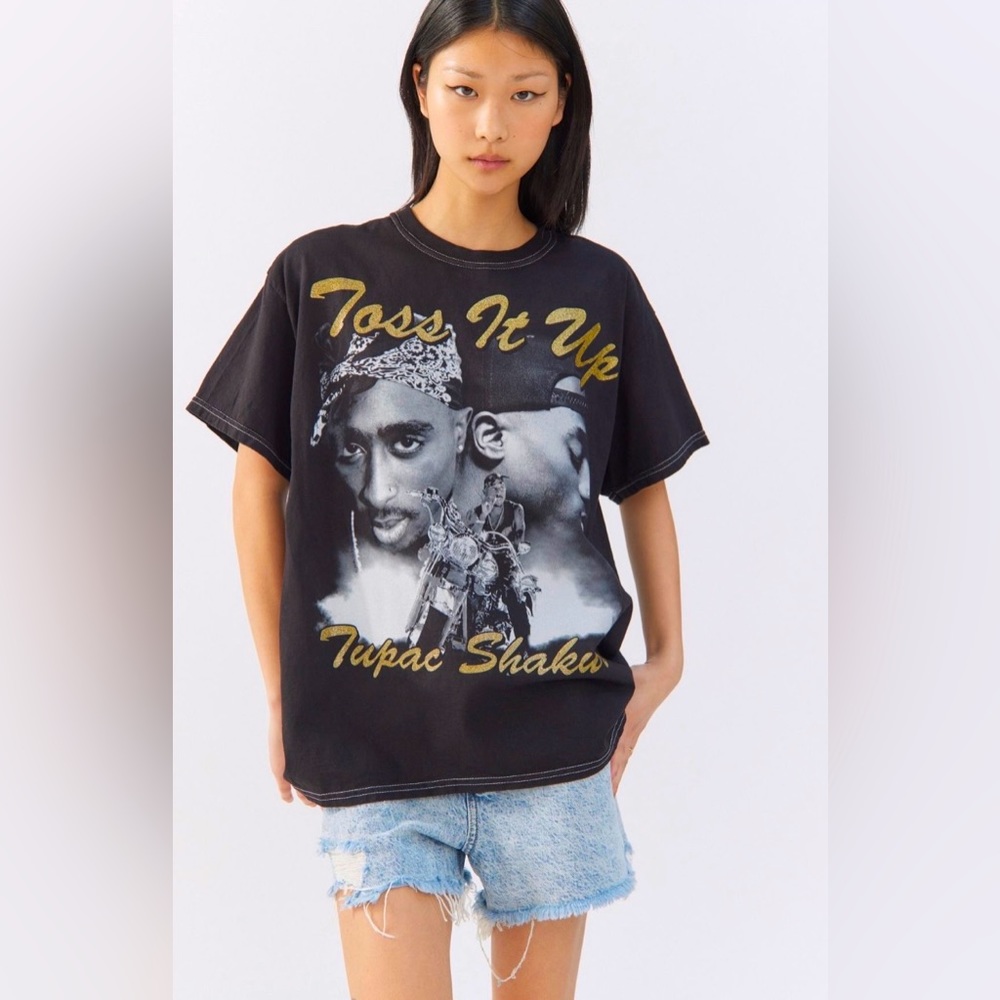 NWT Tupac Shakur Toss It Up Tee from Urban Outfitters. Size M. Color: Black.